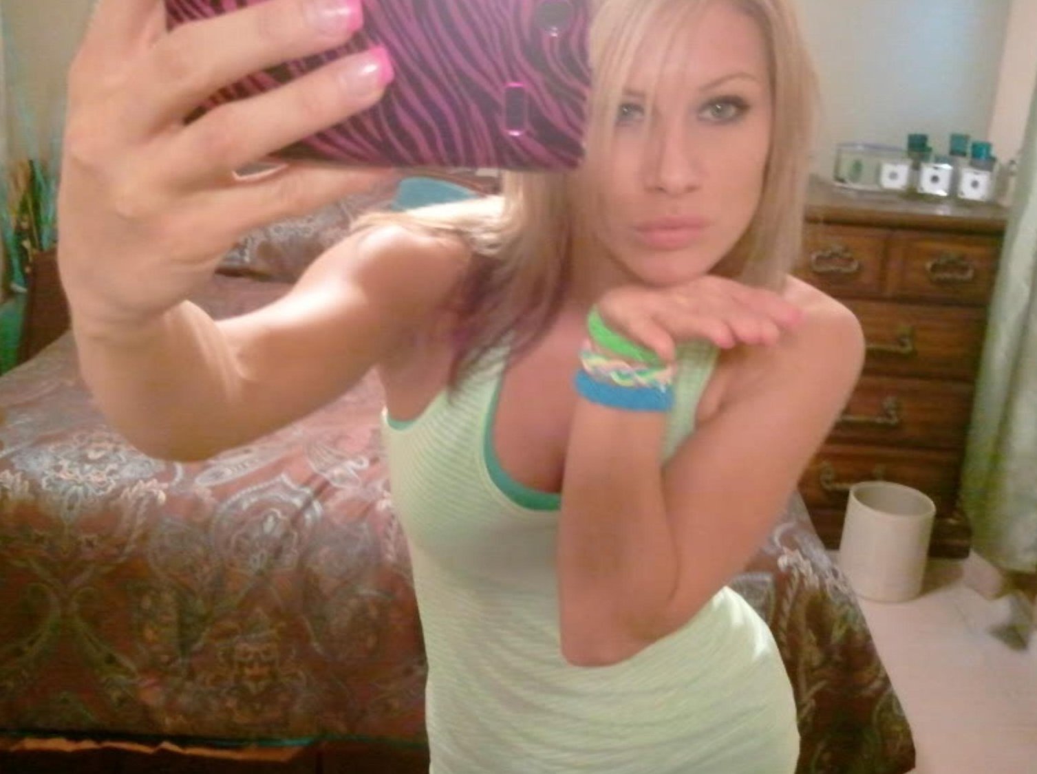 RoshniHot36 aus Nordrhein-Westfalen,Deutschland